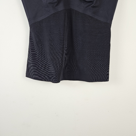 HoneyLove Liftwear Tank Top Womens Large Black V Neck Slimming Shapewear - Picture 2 of 5